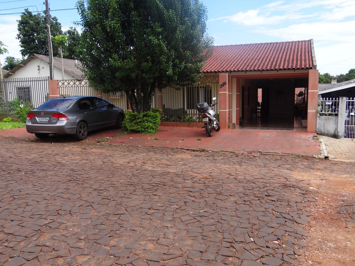 Casa Da Helo Quartos Em Foz Hotel Foz do Iguacu Exterior photo